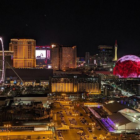 Penthouse Suite With Strip View At The Signature At Mgm Grand Las Vegas Bagian luar foto